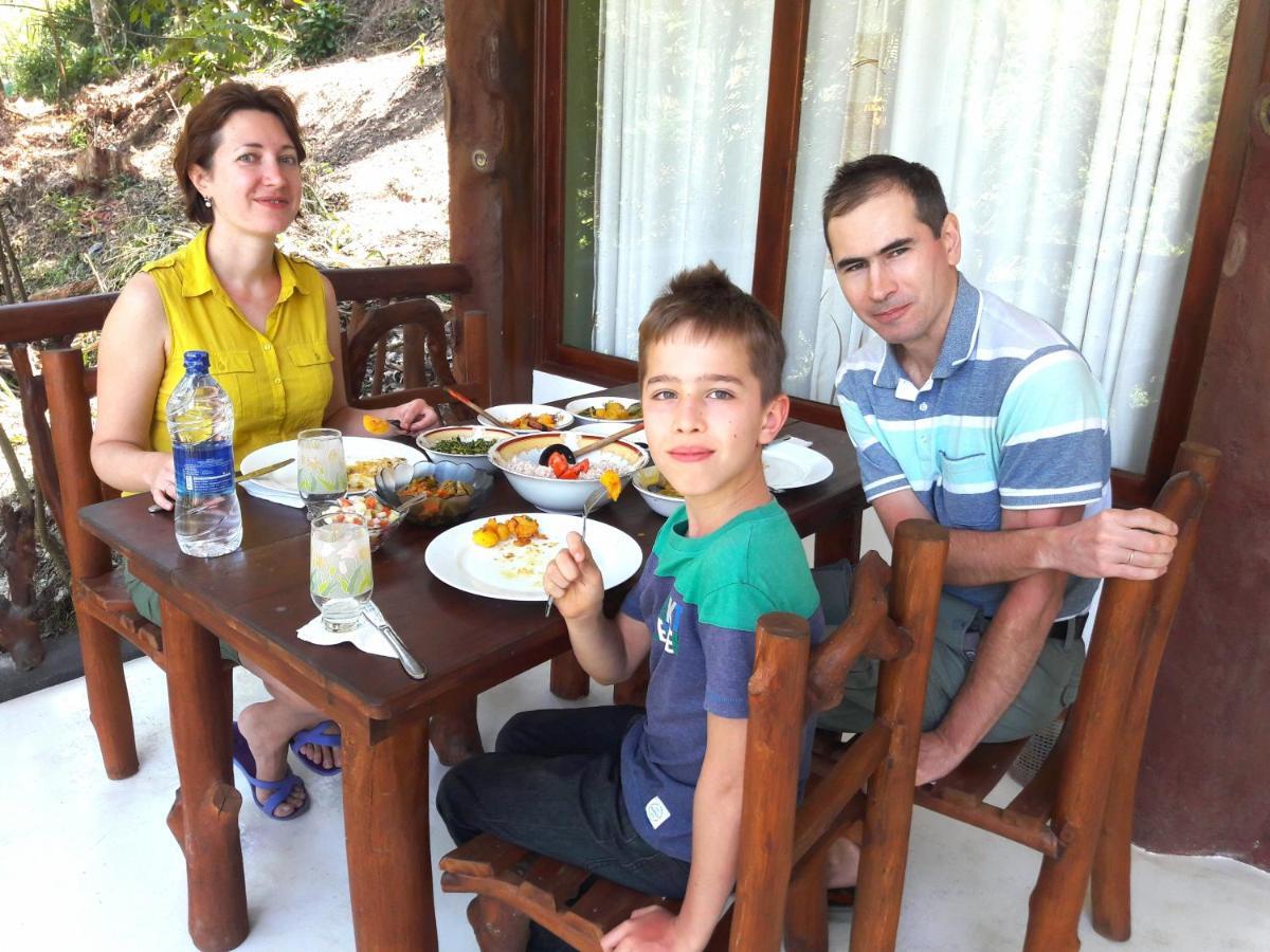 Bed and Breakfast La Rochelle Элла Экстерьер фото